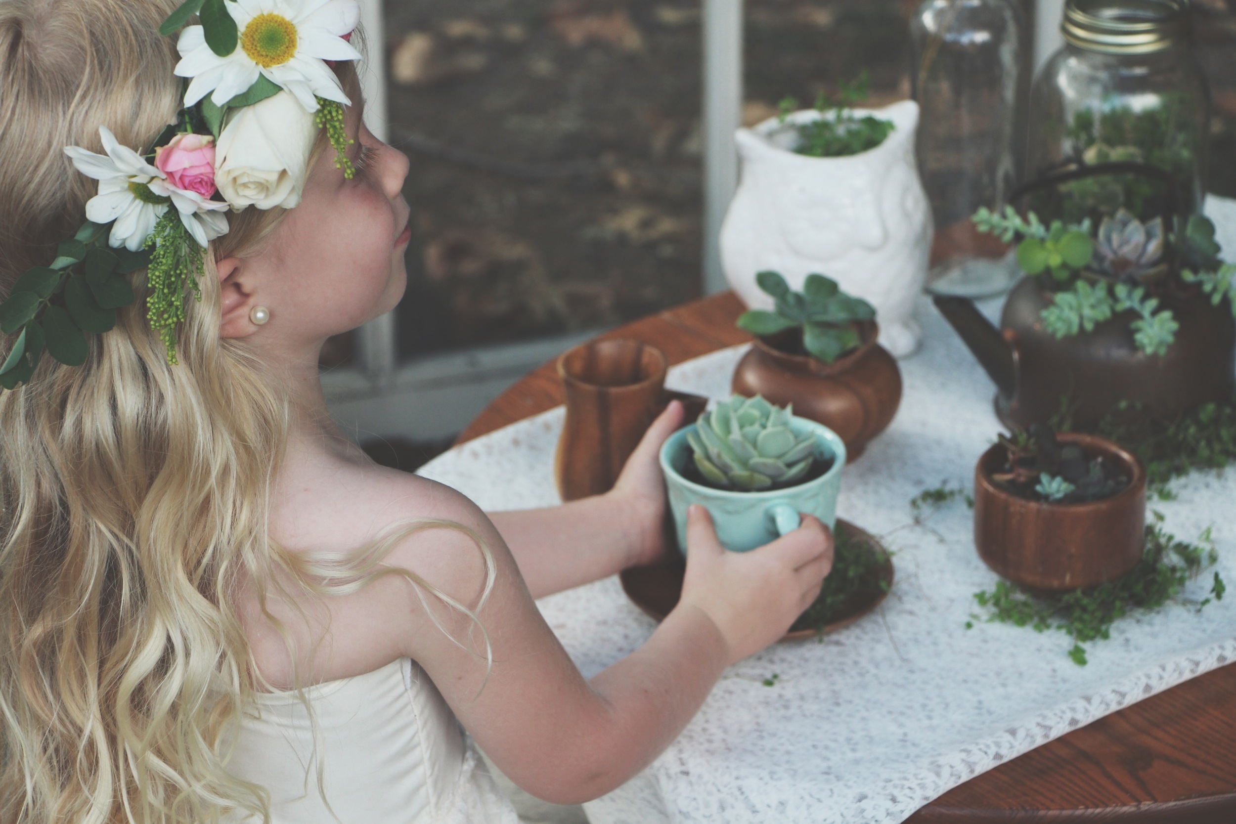 A Succulent Tea Party via Needles + Leaves :: we styled this photo shoot with succulents in a teapot, teacups, mason jars, a bell jar, and terra cotta pots. :: flowers, roses, daisies, babies breath::&nbsp;vintage inspired owl, reused, repurposed, s…